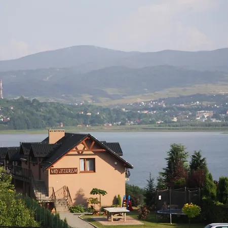 Osrodek Wypoczynkowy Nad Jeziorem Maison d'hôtes Żywiec