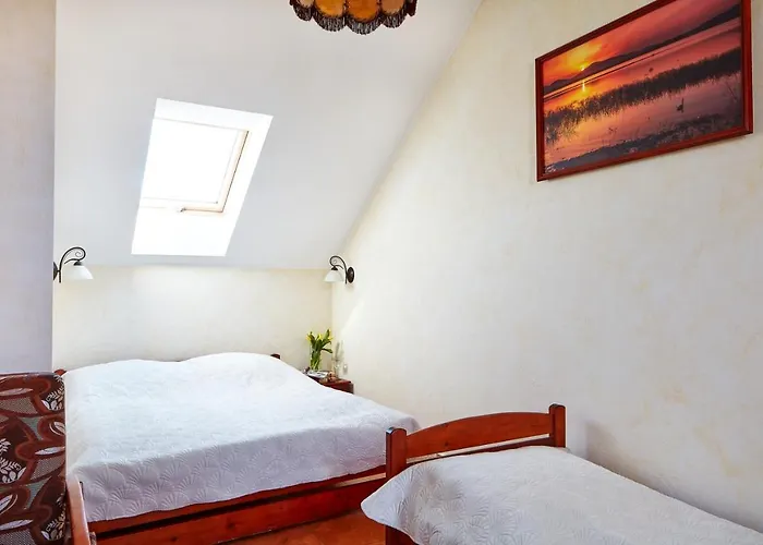 Osrodek Wypoczynkowy Nad Jeziorem 게스트하우스 Żywiec