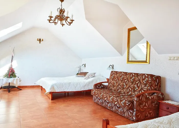 Osrodek Wypoczynkowy Nad Jeziorem 게스트하우스